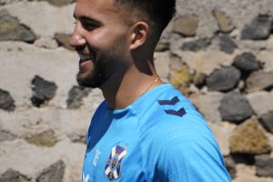 06B19607-AAE1-4B4E-AB08-030D31D023A0