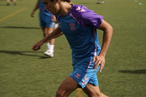 2B2F415A-1491-42C2-83A4-0670D9E1EB4C